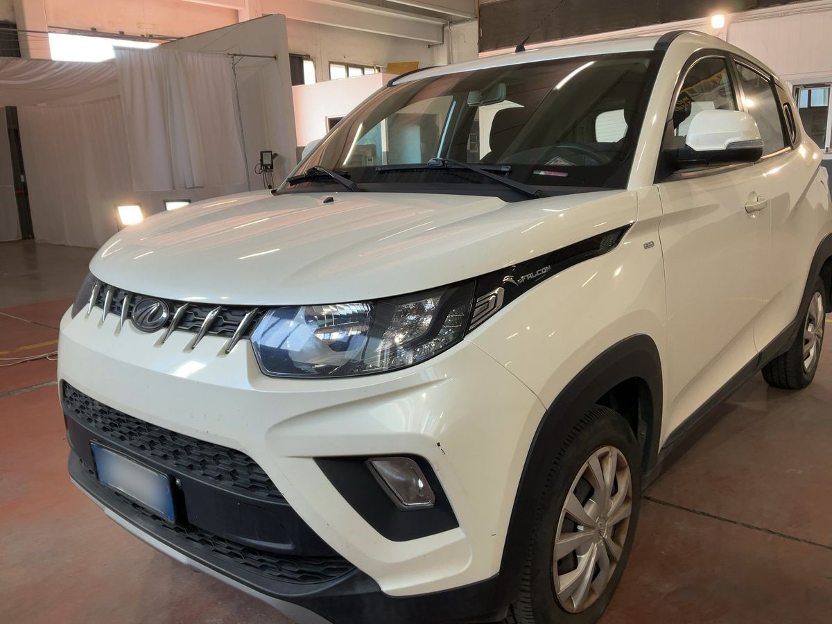 Mahindra KUV 2020