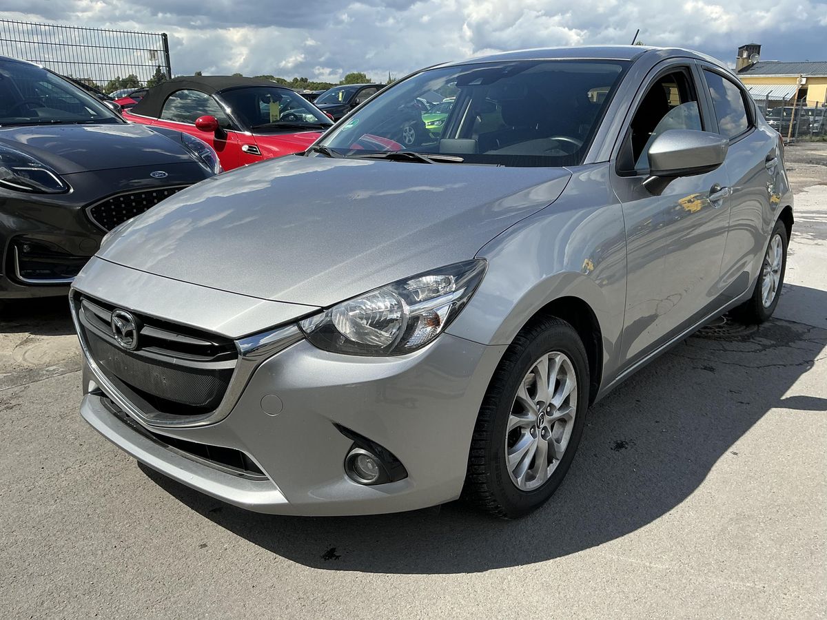 Mazda 2 2016