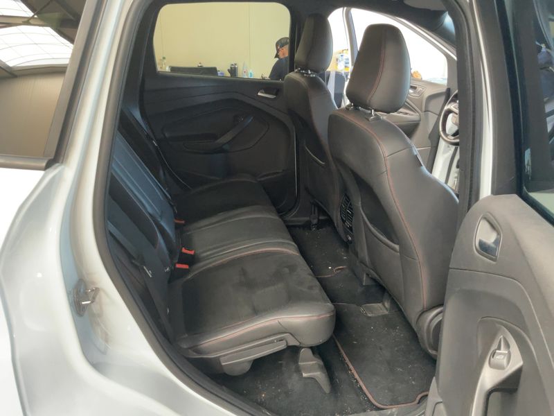 Ford Kuga 2.0 TDCi ST-Line 2018 – снимка 19