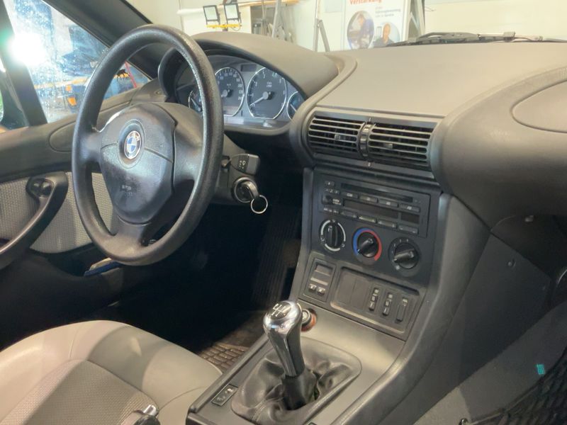 BMW Z3 1.9 — zdjęcie 12