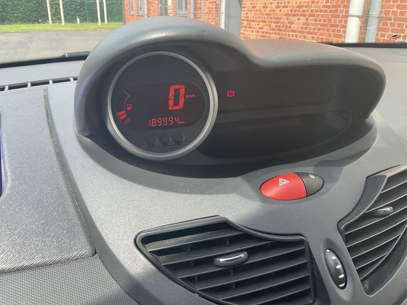 Renault Twingo 1.2 Expression — zdjęcie 4