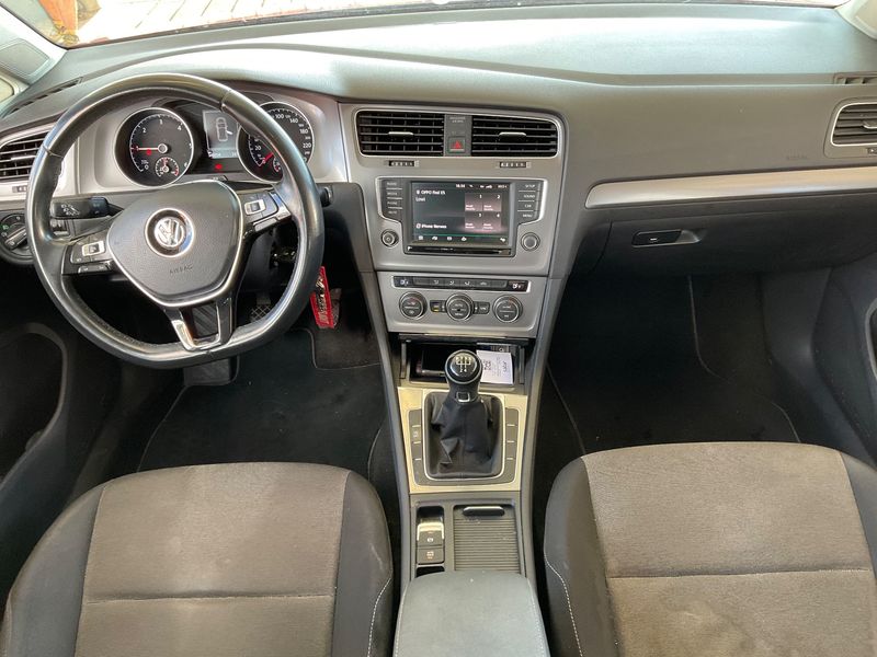Volkswagen Golf VII 1.6 TDI Business BlueMotion Tech — zdjęcie 12