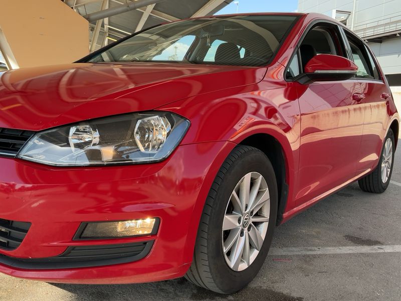 Volkswagen Golf VII 1.6 TDI Business BlueMotion Tech — zdjęcie 2