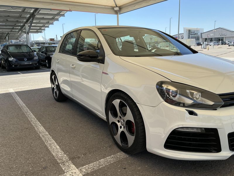 Volkswagen Golf VI 2.0 TSI GTI 2009 – снимка 12