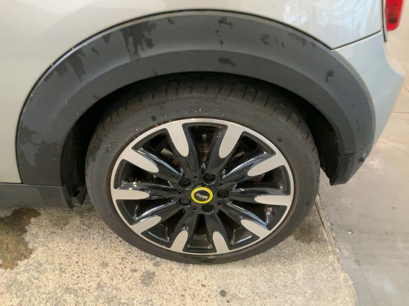 MINI Cooper SE Essential Trim 2023 – снимка 5