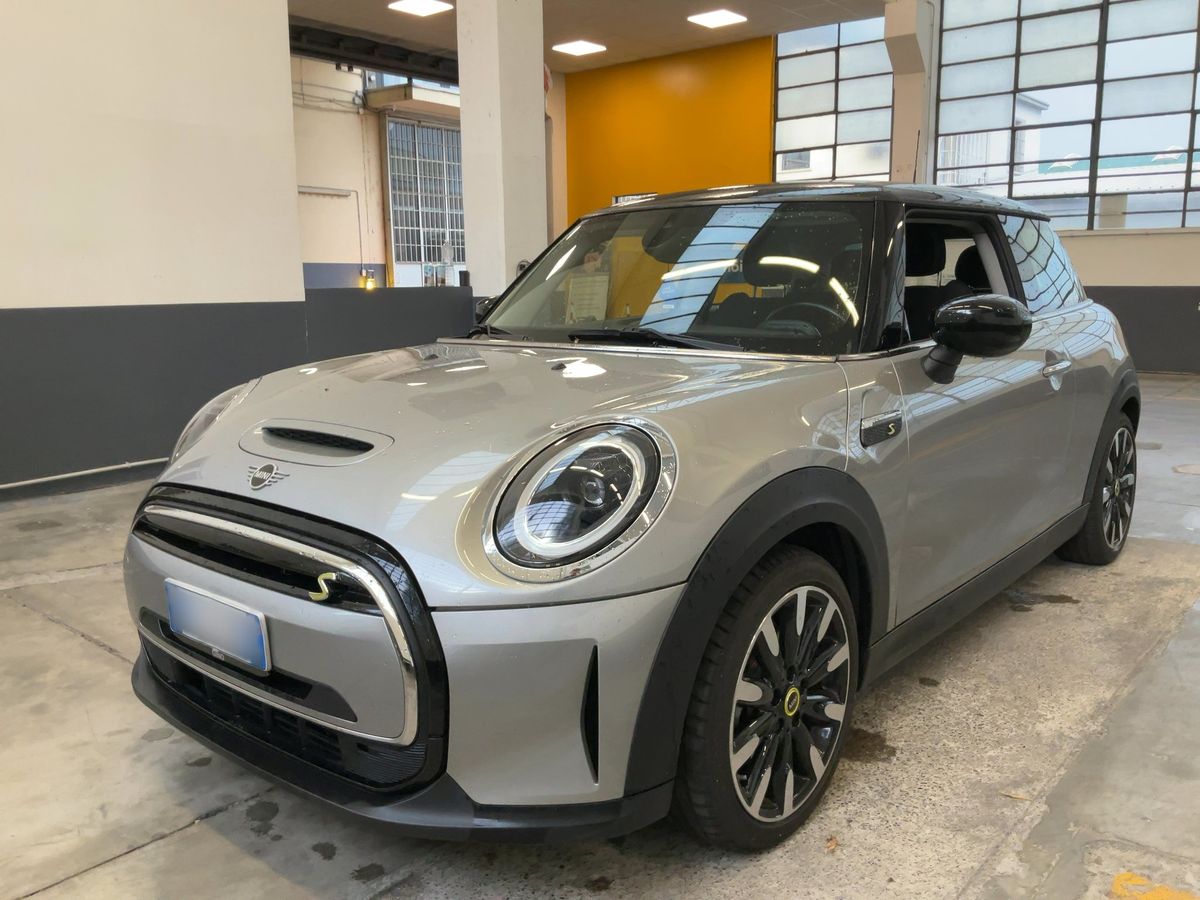 MINI Cooper 2023 — photo 1