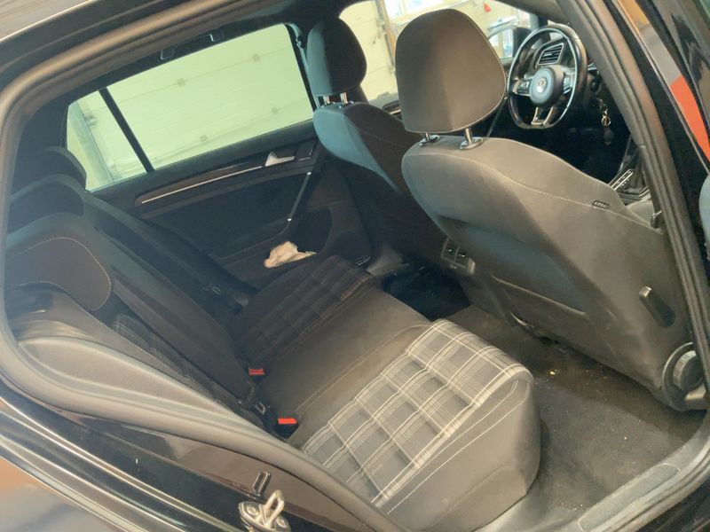 Volkswagen Golf VII 2.0 TDI GTD BlueMotion Tech 2015 – снимка 19