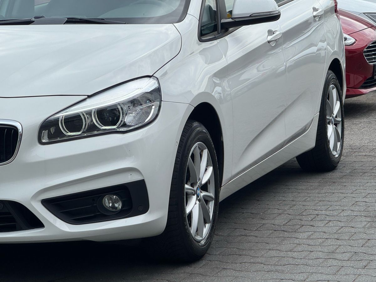 BMW 2er 218d Gran Tourer Advantage