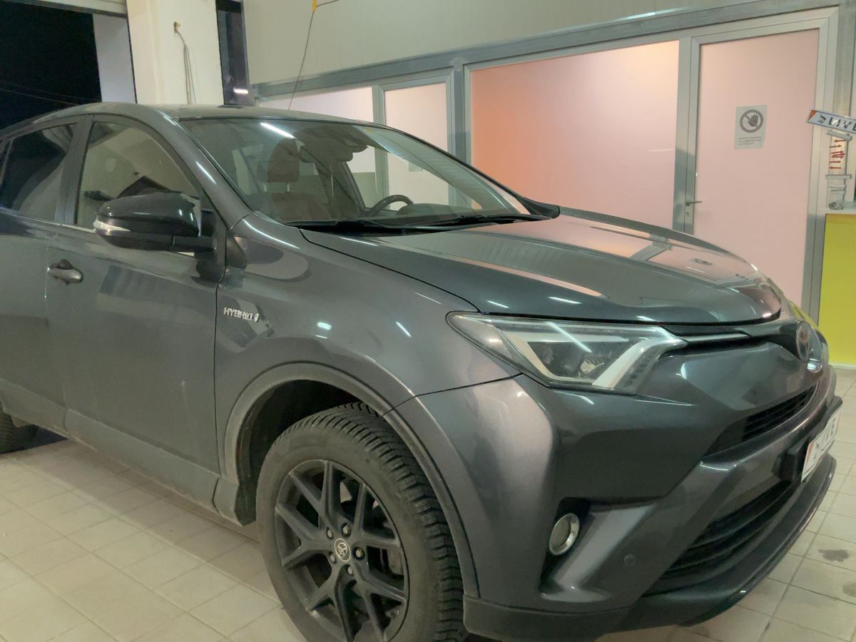 Toyota RAV 2019 — photo 13