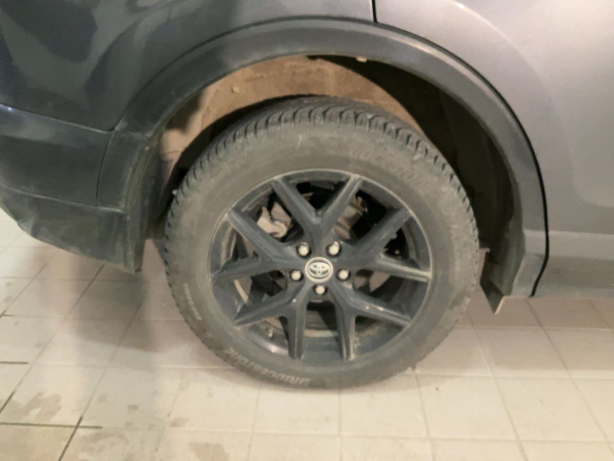 Toyota RAV 2019 — photo 10