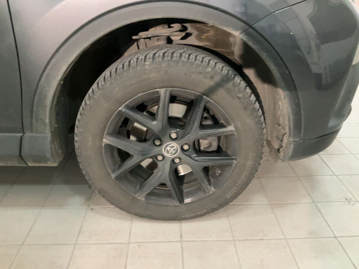 Toyota RAV 2019 — photo 12