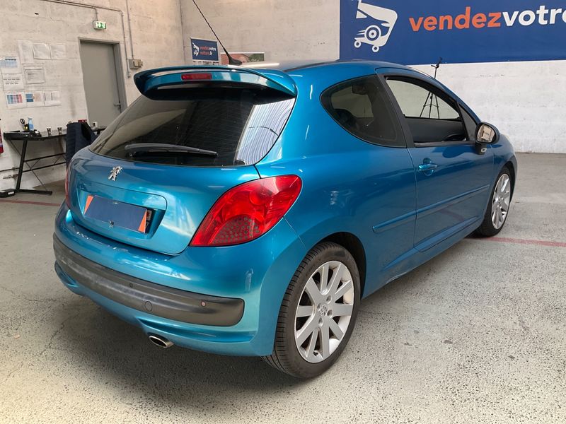 Peugeot 207 1.6 Active — zdjęcie 2