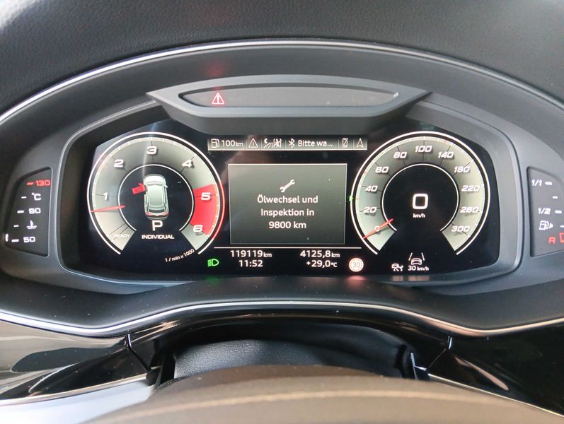 Audi Q8 50 TDI Mild-Hybrid quattro — zdjęcie 12
