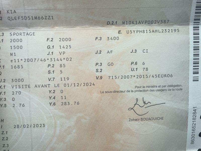 Kia Sportage 1.7 CRDi Premium 2WD — zdjęcie 15
