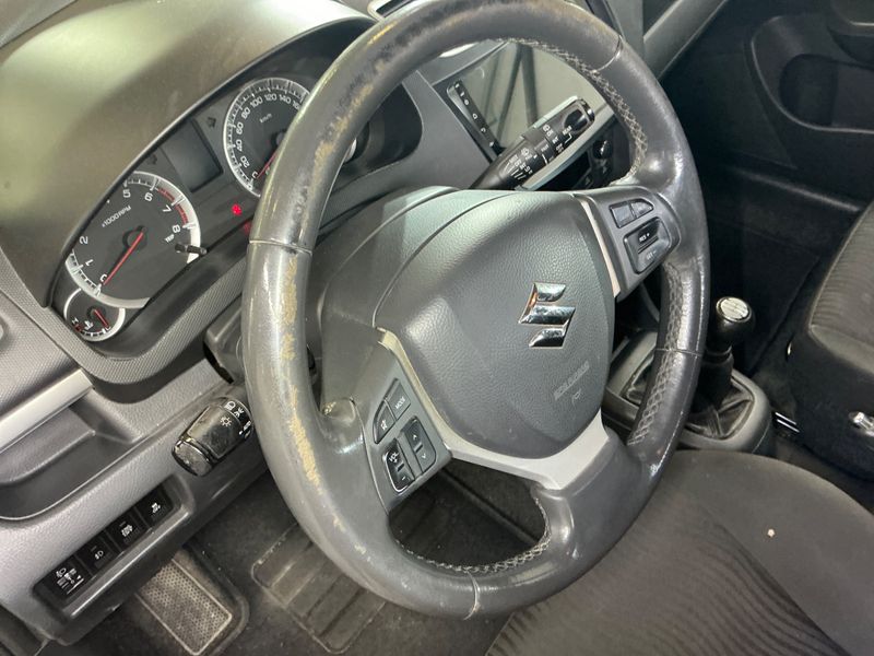 Suzuki Swift 1.2 Comfort 2011 – снимка 34