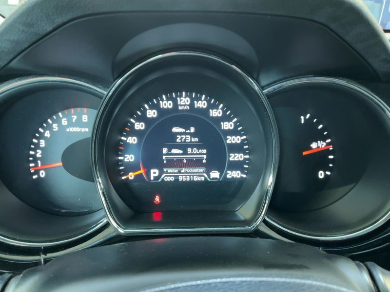 Kia cee'd 1.6 GDI Spirit — zdjęcie 13