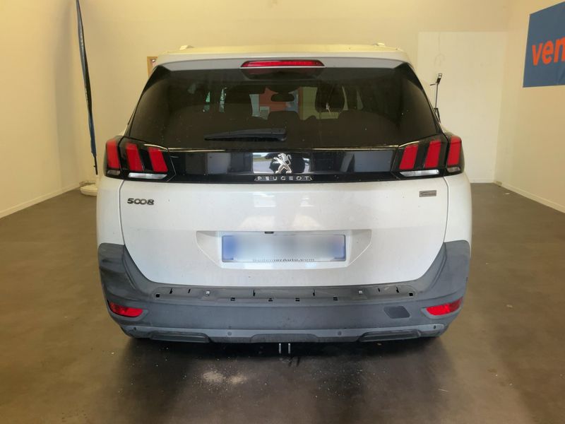 Peugeot 5008 1.6 Blue-HDi Allure — zdjęcie 5