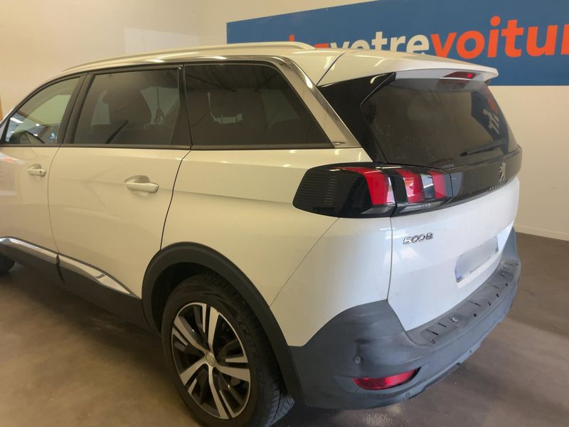 Peugeot 5008 1.6 Blue-HDi Allure — zdjęcie 3