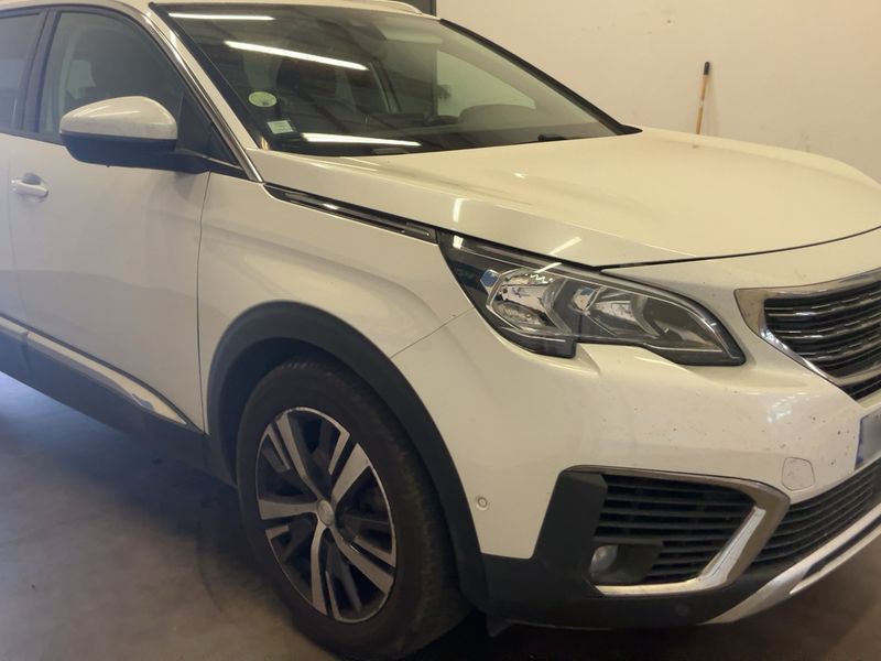 Peugeot 5008 1.6 Blue-HDi Allure — zdjęcie 8