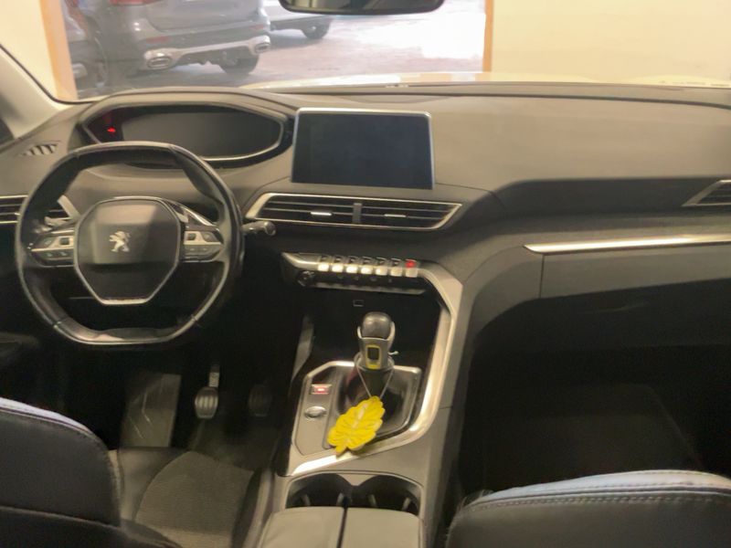 Peugeot 5008 1.6 Blue-HDi Allure — zdjęcie 12