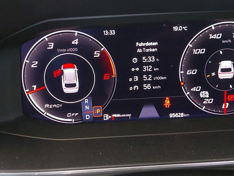 Seat Leon 2.0 TDI Style — zdjęcie 12