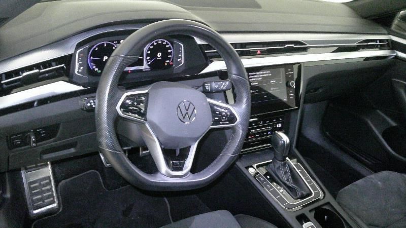 Volkswagen Arteon Shooting Brake 2.0 TDI R-Line — zdjęcie 11