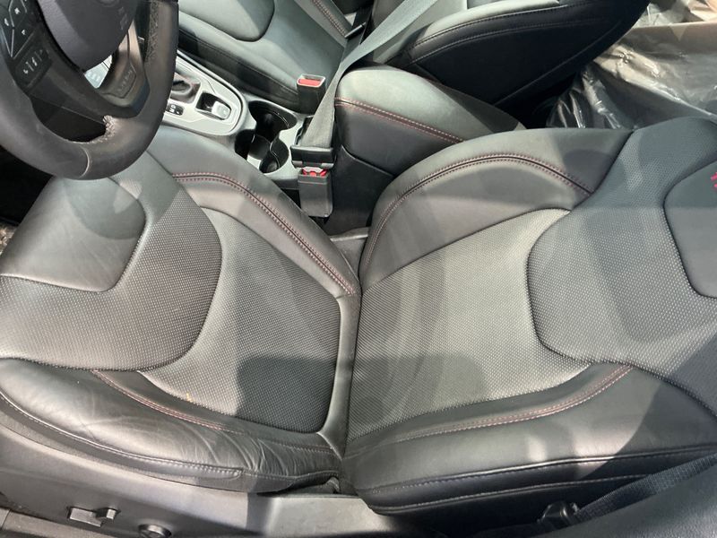 Jeep Cherokee 2.0 TGDi Trailhawk 4WD 2019 – снимка 29