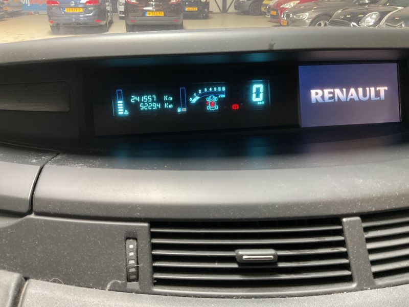 Renault Grand Espace 2.0 Turbo Espace Dynamique — zdjęcie 4