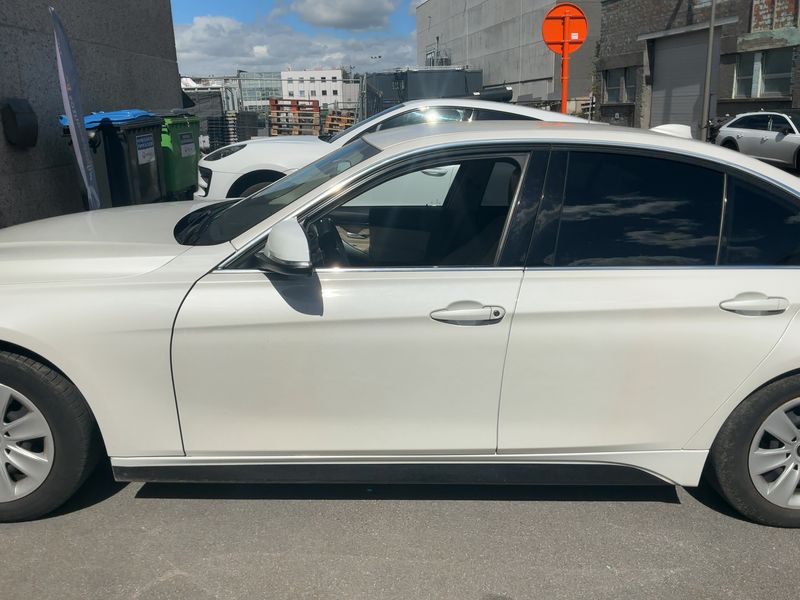 BMW 3er 320d EfficientDynamics Luxury Line — zdjęcie 4