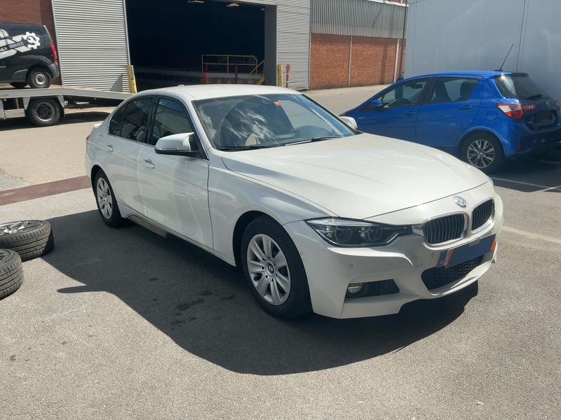 BMW 3er 320d EfficientDynamics Luxury Line — zdjęcie 8