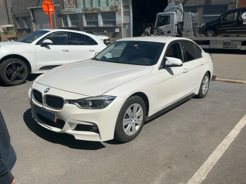 BMW 3er 320d EfficientDynamics Luxury Line — zdjęcie 1
