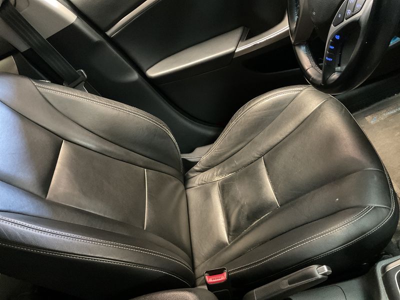 Hyundai i30 1.6 CRDi Classic 2014 – снимка 22
