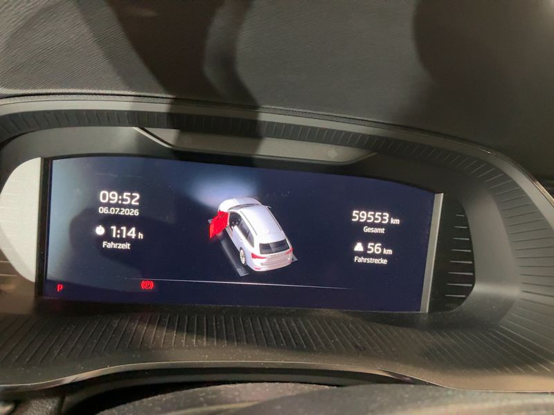 Skoda Octavia 2.0 TDI Ambition — zdjęcie 13