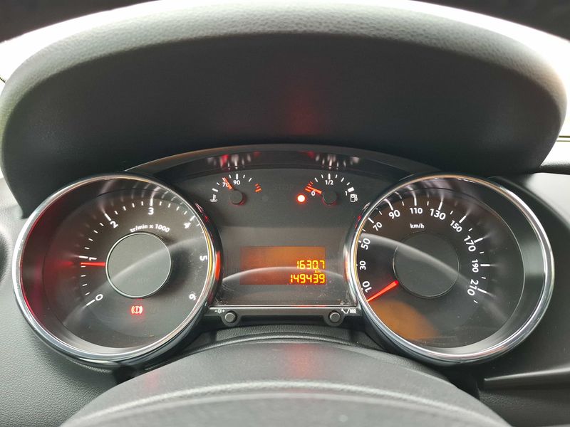 Peugeot 3008 1.6 HDi Style — zdjęcie 12