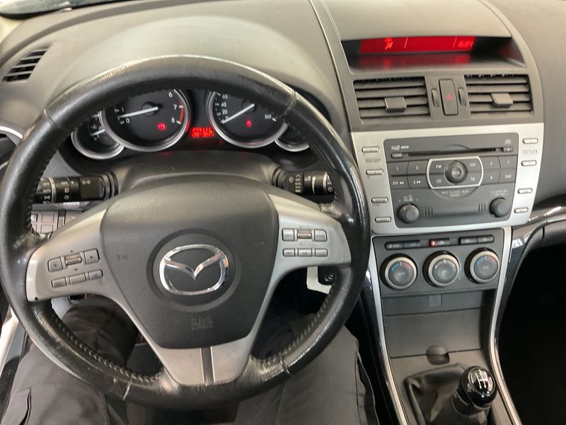 Mazda 6 1.8 Exclusive — zdjęcie 6