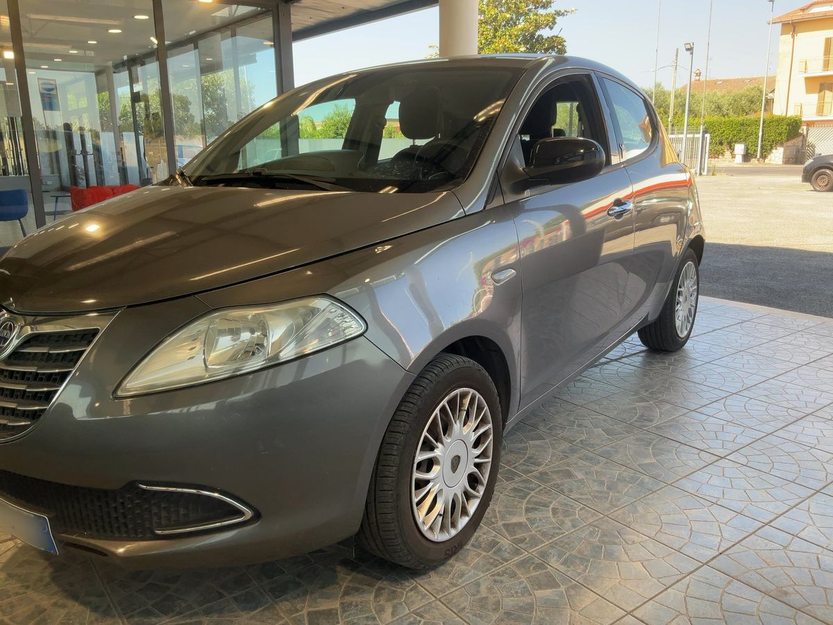 Lancia Ypsilon d'occasion