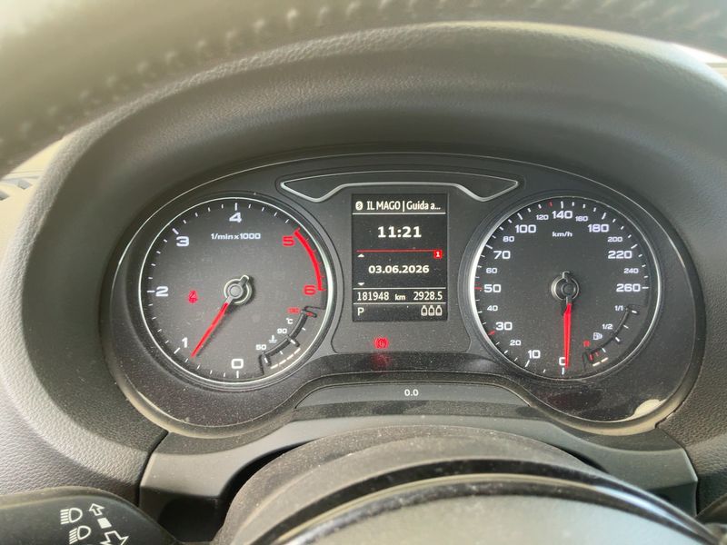 Audi A3 Sportback 1.6 TDI Ambition 2015 – снимка 18