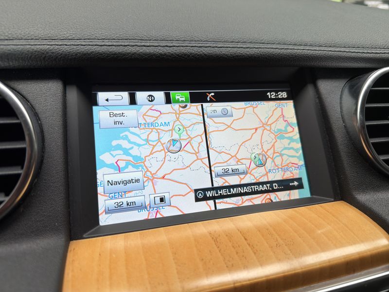 Land Rover Discovery 4 3.0 TD V6 TDV6 HSE — zdjęcie 13
