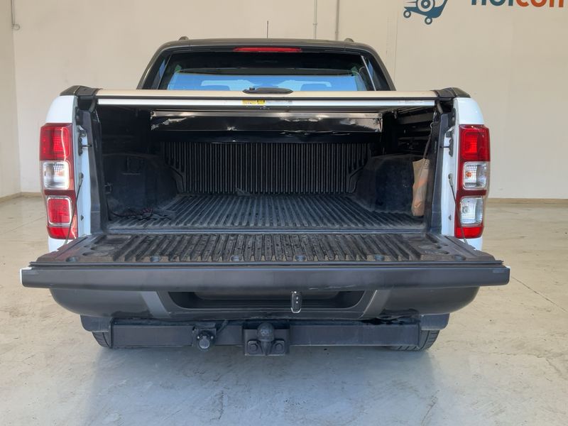 Ford Ranger 2.2 TDCi Doppelkabine 4x4 Wildtrak — zdjęcie 10
