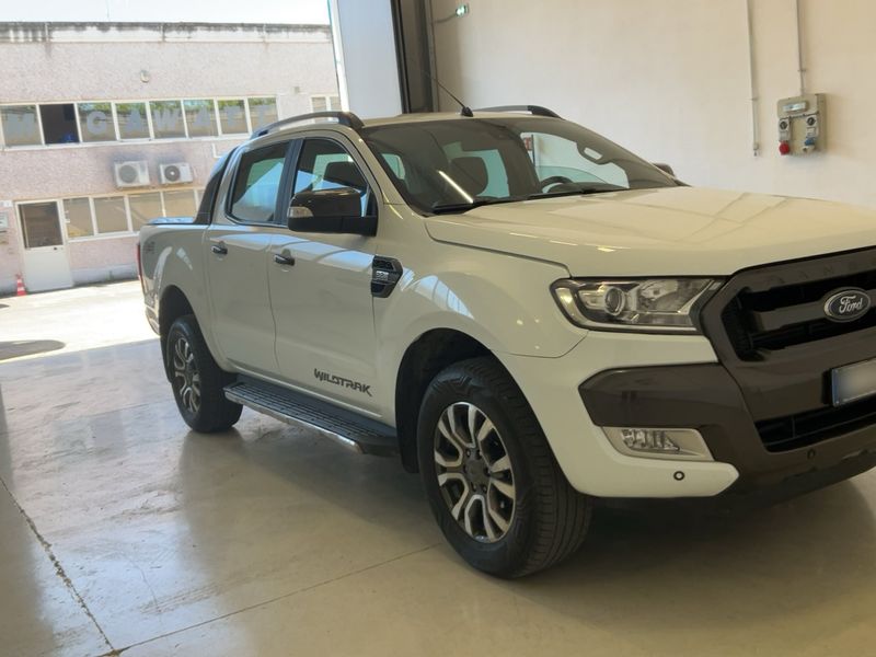 Ford Ranger 2.2 TDCi Doppelkabine 4x4 Wildtrak — zdjęcie 8