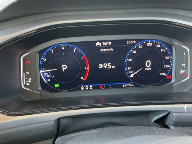 Volkswagen T-Roc 1.5 TSI ACT Life 2022 – снимка 18