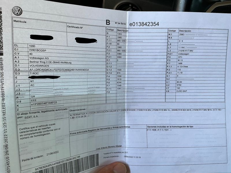 Volkswagen T-Roc 1.5 TSI ACT Life 2022 – снимка 21
