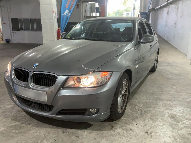 BMW 3er 320d 2009 – снимка 1