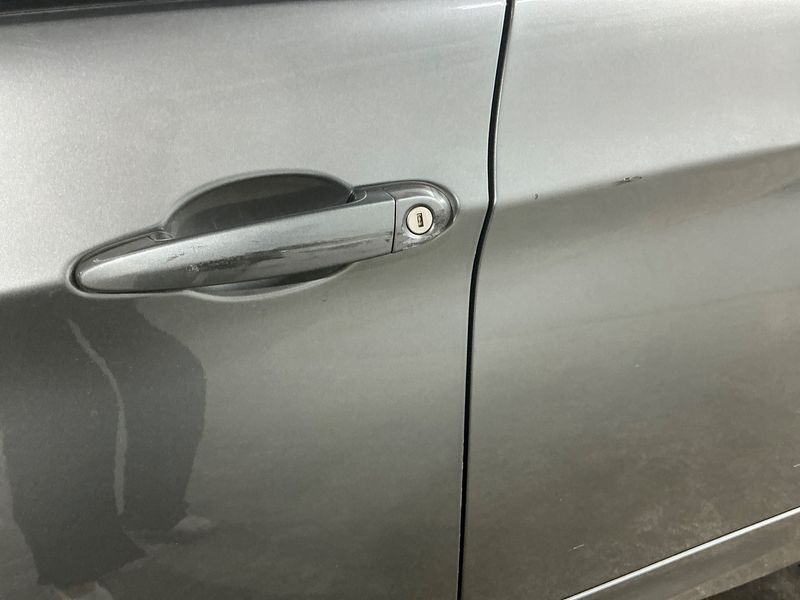 BMW 3er 320d 2009 – снимка 28