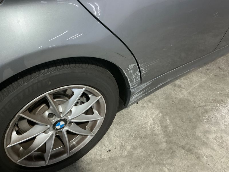 BMW 3er 320d 2009 – снимка 22