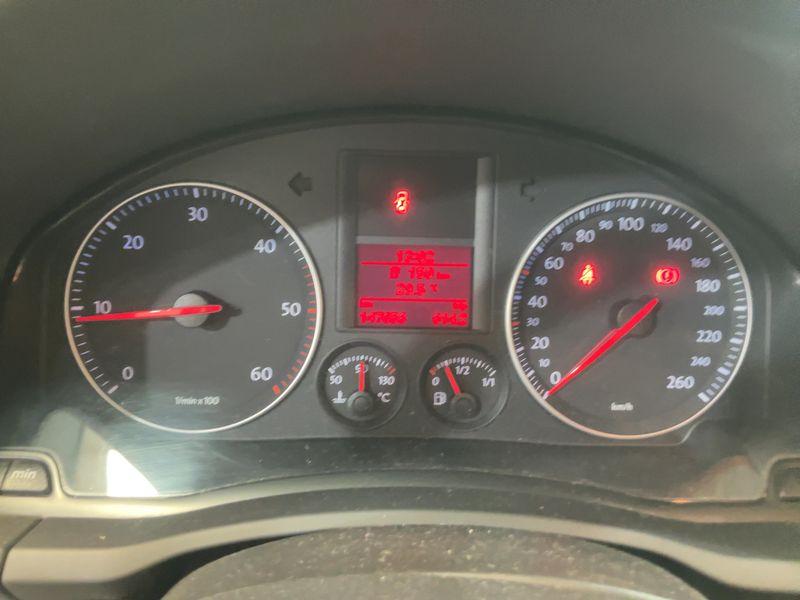 Volkswagen Golf V 2.0 TDI Sportline — zdjęcie 13