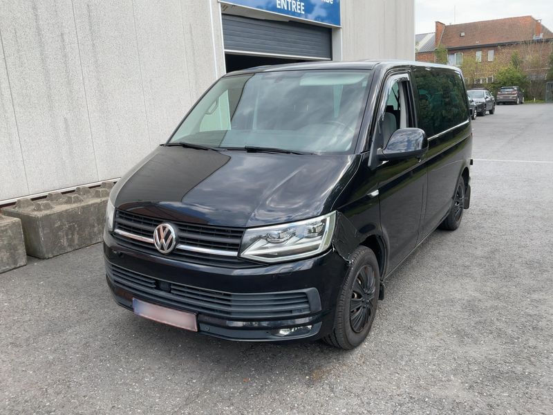 Volkswagen T6 Kombi 2.0 TDI