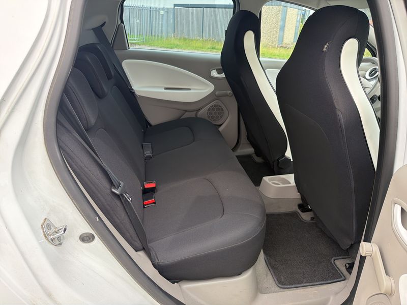 Renault Zoe electric drive 43 kW Intens — zdjęcie 14