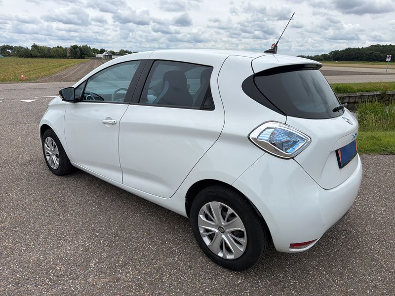 Renault Zoe electric drive 43 kW Intens — zdjęcie 3