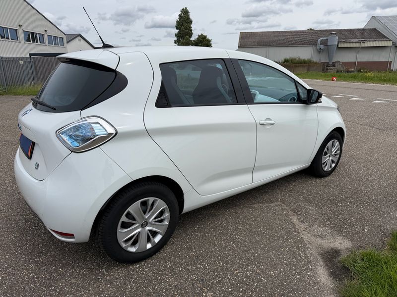 Renault Zoe electric drive 43 kW Intens — zdjęcie 5